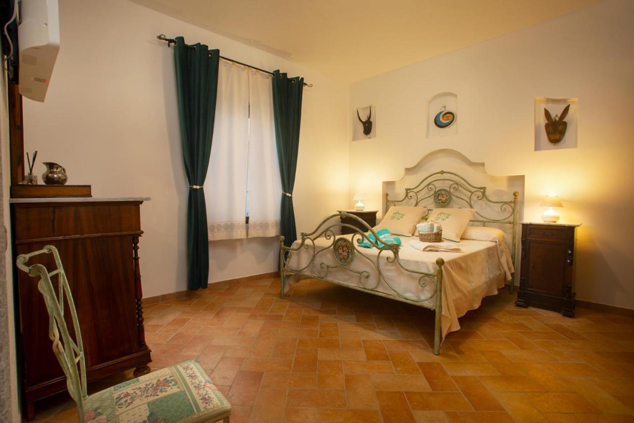 Vincent House Hotel Santa Teresa Gallura Eksteriør billede