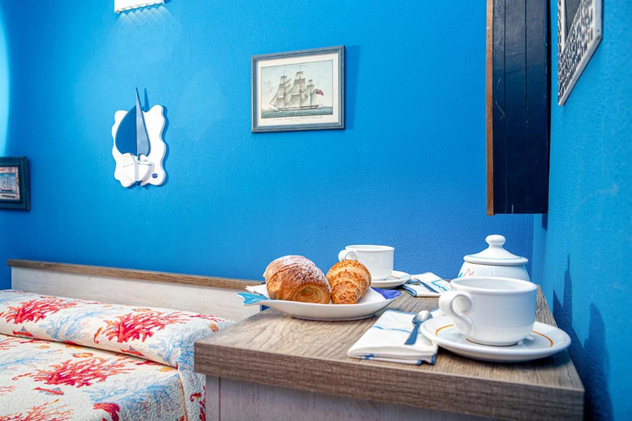 Vincent House Hotel Santa Teresa Gallura Eksteriør billede
